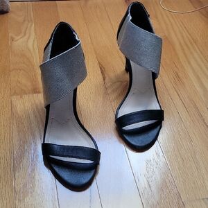 Elegant Black and Silver Women's Heels. Rhonda Silver Black 6M Strappy Sandals